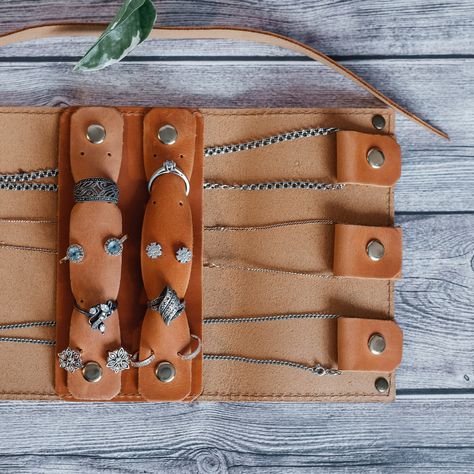 Custom Jewelry Leather Roll Personalized Jewelry Holder for - Etsy UK Tangled Jewelry, Jewelry Roll Travel, Leather Toiletry Bag, Jewelry Roll, Leather Roll, Handmade Gifts For Her, Travel Jewelry Case, Travel Jewelry, Leather Keychain