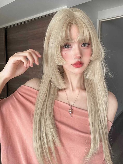 Elevate your style with our exquisite Blonde Hime Cut Long Straight Synthetic Wig. Radiant blonde shade that adds a touch of sophistication and vibrancy to your look. Hime cut, characterized by its distinctive straight wigs that frame the face beautifully, creating a timeless and regal appearance. Garment Size SizeFree SizeHair Length65 Layered Hair With Fringe Bangs, Hime Cut Long Hair No Bangs, Hime Cut With Layers, Cute Wig Colors, Blonde Hime Cut, Hime Aesthetic, Hime Cut Without Bangs, Hime Cut Long Hair, Hime Bangs