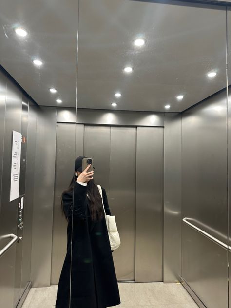 Aesthetic Elevator, Elevator Mirror, Mirror