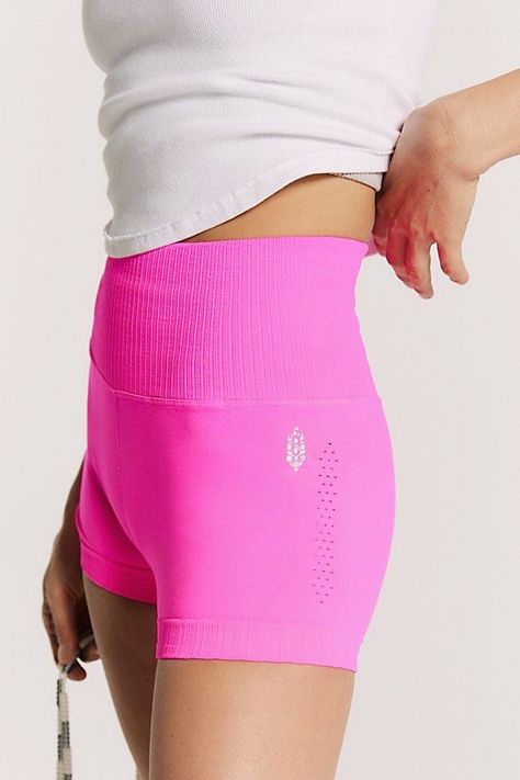 Cute Running Outfit, Alt Summer Outfits, Workout Short, Free People Activewear, Pink Workout, Summer Beach Outfit, Good Karma, Pink Fits, Free People Movement