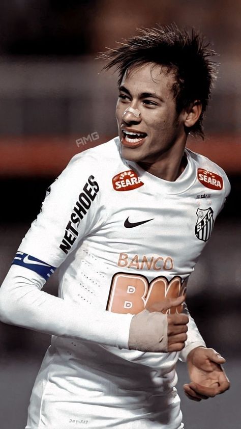 Neymar 2012, Young Neymar, Brazil Players, Best Soccer Shoes, Neymar Barcelona, Neymar Jr Wallpapers, Messi And Neymar, Messi Photos, Soccer Boyfriend