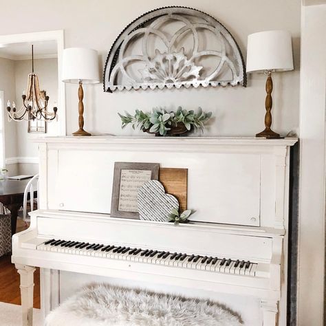 #farmhousedecor #paintedpiano #abovepianodecor #neutraldecor #neutralvalentinesdecor #cottagestyle #whiteliving Neutral Valentines Decor, Piano Room, Architectural Pieces, White Living, Favorite Season, After Christmas, Neutral Decor, Valentine Crafts, White Oak