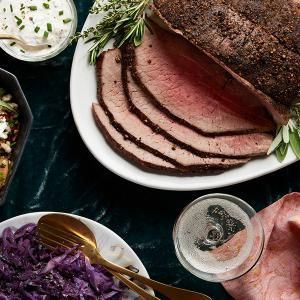 Horseradish Sauce Recipe, Top Round Roast, Roasted Beef, Braised Cabbage, Printable Recipes, Prepared Horseradish, Horseradish Sauce, Baked Roast, Round Roast