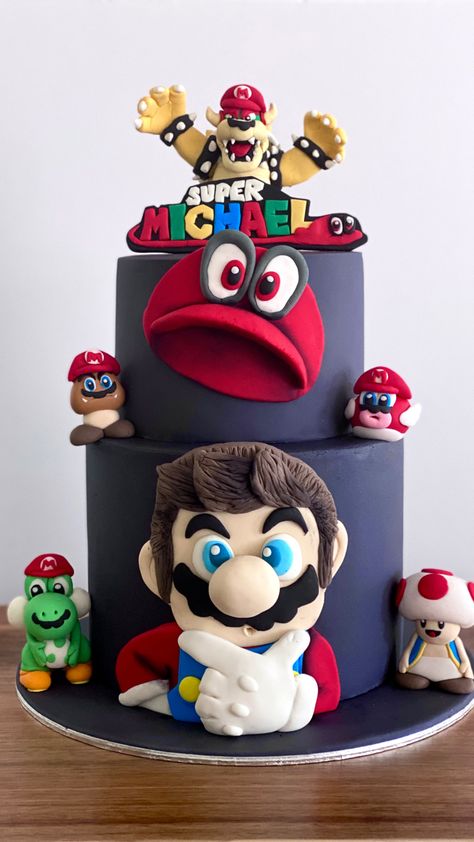 Super Mario Kart Birthday Cake, Super Mario Odyssey Cake, Mario Bowser Cake, Mario And Sonic Cake, Super Mario Cakes, Luigi Birthday Cake, Mario And Luigi Cake, Bowser Cake, Super Mario Torte