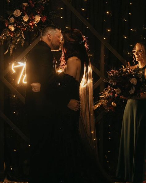 A bold and dramatic bouquet that perfectly complements a gothic bride’s unique style, blending deep burgundy and black tones with a touch of elegance.🖤 Bride Dominique @dominiqueandree Photographer @atfshoots #blackweddings #blackandburgundywedding #bridalblack #gothicbouquet #hallowenbouquet #goticwedding #moodywedding #moodybouquet #artificialflowers #weddindflorist #weddingvendor Dark And Moody Wedding Photography, Dramatic Bouquet, Moody Wedding Photography, Gothic Bride, Black Tones, Moody Wedding, Gothic Wedding, Deep Burgundy, Alternative Wedding