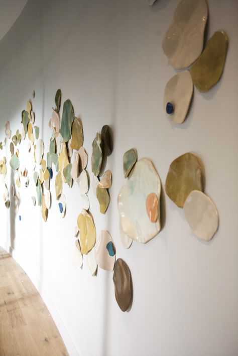 Christina Watka - GUT GALLERY Christina Watka, Wall Ceramics, Dallas Art, Ceramic Wall Sculpture, Props Art, Paintings Abstract, Artistic Installation, Ceramic Wall Art, Kinetic Sculpture