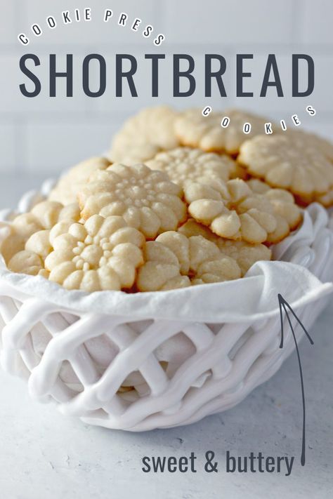 Shortbread Cookie Recipe For Cookie Press, Cookie Press Cookies, Press Cookies, Cookie Press Recipes, Spritz Cookie Recipe, Banana Chocolate Chip Cookies, Almond Joy Cookies, Classic Cookies Recipes, Dark Chocolate Cookies