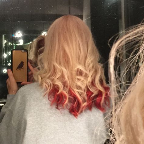 Red Tipped Hair Blonde, Blond With Red Peekaboo, Red Hair Dye Underneath Blonde, Blonde Hair With Red Streaks Underneath, Under Dyed Hair Red And Blonde, Color Underneath Blonde Hair, Blonde Hair With Dark Red Highlights, Red And Blonde Dyed Hair, Blonde Hair With Under Color