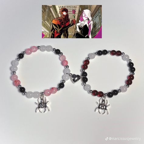 Gwen Bracelet, Spiderman Bracelet, Spiderman Background, Spiderman Miles Morales, Spiderman Miles, Matching Couple Bracelets, Bracelets Etsy, Bead Charms Diy, Gwen Stacy