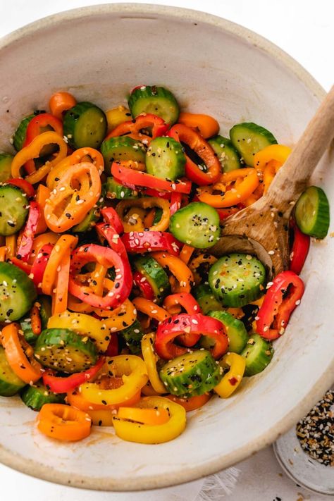 Viral TikTok Cucumber & Bell Pepper Salad | Healthy Little Peach Tiktok Cucumber, Japanese Cucumber Salad, Bell Pepper Salad, Japanese Cucumber, Pepper Salad, Stuffed Pepper, Salad Healthy, Makanan Diet, Viral Tiktok