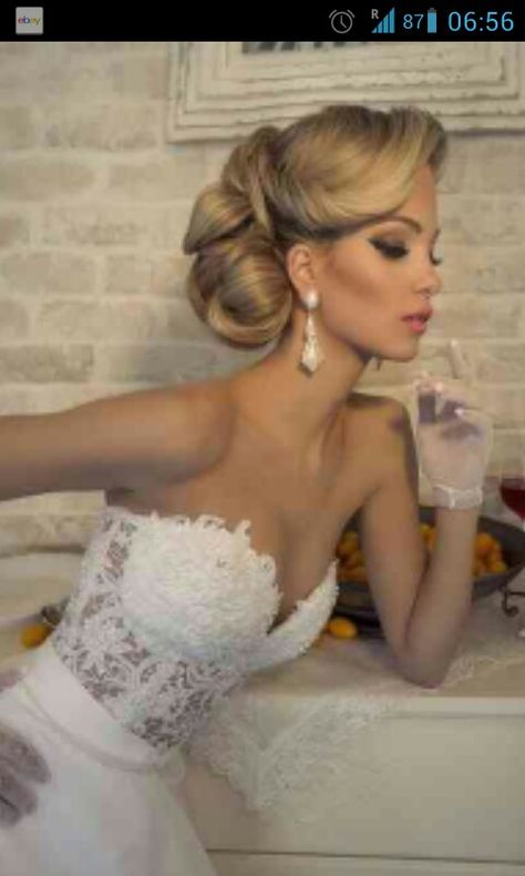 vintage hairstyle Special Occasion Hairstyles, Vintage Wedding Hair, Braut Make-up, Bridal Updo, Wedding Updo, Bridal Hair And Makeup, Formal Hairstyles, Wedding Hair And Makeup, Vintage Hairstyles