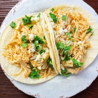 Instant Pot Chicken Tacos with Lime - Mess for Less Key Lime Chicken, Twinkies Cake, Ww Pizza, Instant Pot Chicken Tacos, Milk Experiment, Arancini Balls, Peanut Butter Chicken, Lime Chicken Tacos, Chicken Tacos Easy