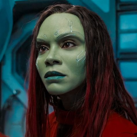 Guardians Of The Galaxy Icons, Gamora Guardians, Sci Fi Space, Marvel Icons, Cartoon Profile, Cartoon Profile Pictures, Zoe Saldana, Guardians Of The Galaxy, Iconic Characters