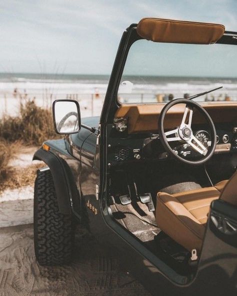 ☆ 𝚙𝚒𝚗𝚝𝚎𝚛𝚎𝚜𝚝 𝚎𝚕𝚎𝚗𝚊𝚟𝚒𝚕𝚊𝚊 ☆ Auto Jeep, Cj Jeep, Tj Wrangler, Jeep Yj, Black Jeep, Old Jeep, Bmw I3, Jeep Willys, Dream Cars Jeep