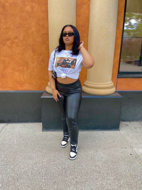 Leather pants outfit with jordan 1s Leather Pants With Sneakers, Leather Jeans Outfit, Girls Wearing Jordans, Outfits With Jordan 1s, Leather Pants Outfit, Baddie Fits, Jordan 1s, Leather Jeans, Pants Outfit