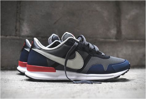 Nike Air Vortex, Nike Air Pegasus 83, Air Pegasus 83, Adidas Shoes Outlet, Nike Air Pegasus, Fresh Sneakers, Nike Air Shoes, Nike Shoes Outlet, Sneakers Men Fashion