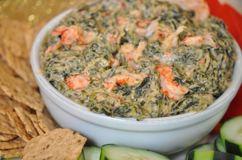 Crawfish Spinach Dip Cheesy Spinach Dip, Crawfish Dip, Party Appetizer Recipes, Best Spinach Dip, Shrimp Dip Recipes, Party Food Easy Appetizers, Cheddar Dip, Creamy Spinach Dip, Louisiana Crawfish