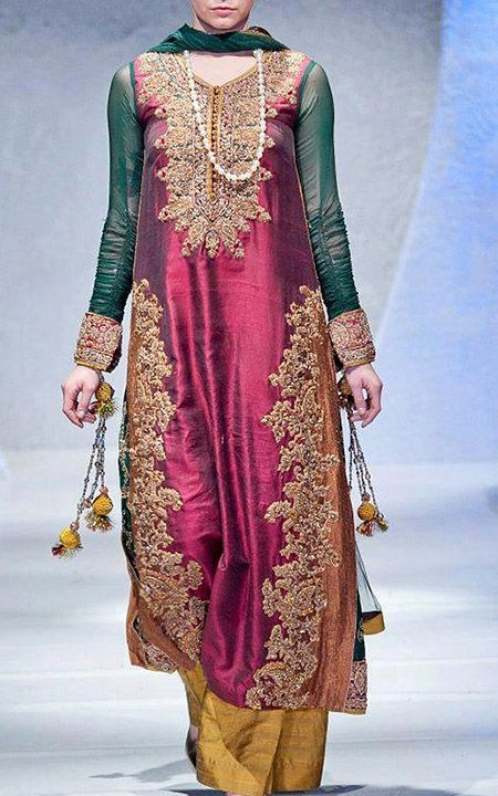 Pakistani party wear dresses online Pakistani Suits Party Wear, Suits Party Wear, Pakistani Party Wear Dresses, Pakistani Formal Dresses, Velvet Dress Designs, Pakistani Party Wear, Pakistani Fashion Party Wear, Pakistan Fashion, Kurti Designs Party Wear