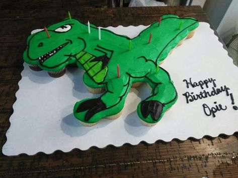 T Rex Cupcake Cake Pull Apart, Cupcake Shapes, T Rex Cake, Easy Cakes, Pull Apart Cupcake Cake, Cake Pulls, Pull Apart Cupcakes, Dinosaur Cake, Cupcake Cake