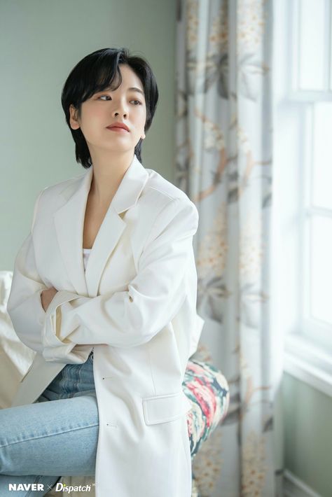 Lee Joo Young Lee Joo Young Hair, Lee Joo Young, V Live, Drama, On Twitter, Stars, Hair Styles, Twitter, Hair