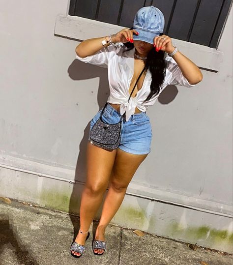 Tammy Rivera Outfits, Tammy Rivera, Looks Street Style, Streetwear Fashion Women, Cute Swag Outfits, Black Women Fashion, Baddie Outfits Casual, Cute Simple Outfits