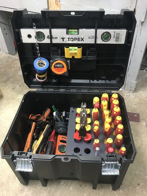 Electric Tools Storage, Electrical Tool Storage Ideas, Dewalt Tstak Storage Ideas, Tstak Ideas, Toolbox Organization Ideas, Van Storage Ideas Tools, Systainer Organization, Dewalt Tool Storage, Tool Box Organization Ideas