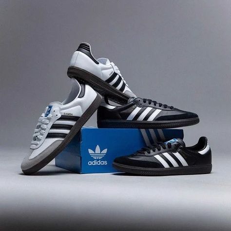 Adidas Samba Classic, Black Clouds, Indoor Soccer, White Core, Football Shoes, Cloud White, Adidas Performance, Adidas Men, Low Profile