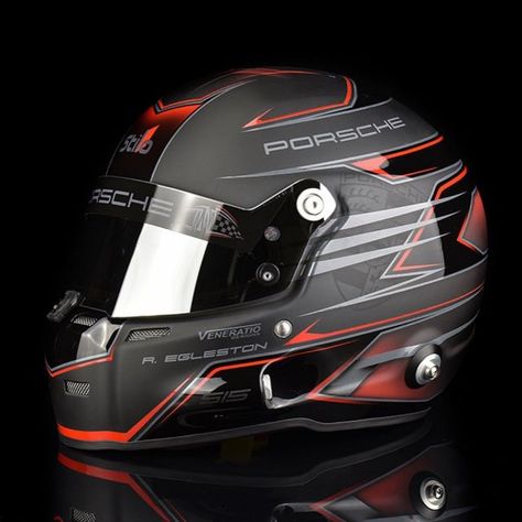 Helmet Design Karting, Karting Helmet Design, Racing Helmet Design Painting, Sporty Jacket Outfit, Race Car Helmet, F1 Helmet Design, Rally Helmet, Racecar Livery, Racing Helmet Design