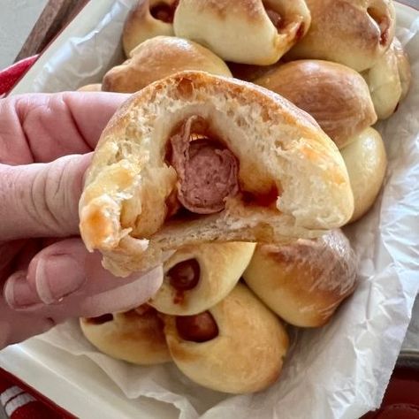 Sour Dough Discard Breakfast Recipes, Sourdough Discard Hot Pockets, Sourdough Discard Pepperoni Rolls, Spur Dough Discard Recipes, Sourdough Discard Hand Pies, Sourdough Discard Kolaches, Sourdough Discard Pigs In A Blanket, Sourdough Discard Meals, Sourdough Pigs In A Blanket