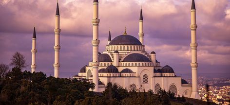 Do's and Don'ts When Travelling in Turkey - Globelink Blog Wallpaper Islami, Visit Istanbul, Visit Turkey, Istanbul Hotels, Visa Online, Istanbul Travel, Most Romantic Places, Travel Club, Blue Mosque