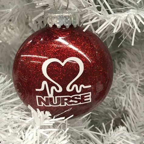 Nurse Ornaments Vinyl, Nurse Ornaments Diy, Christmas Ornaments Diy Cricut, Cute Diy Christmas Ornaments, Nurse Christmas Tree, Gourd Ornaments, Vinyl Ornaments, Cricut Ornaments, Nurse Decor