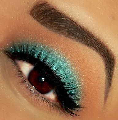 Subtle Teal Eye Makeup, Teal Eye Makeup Looks, Turquoise Prom Makeup, Teal Makeup Looks For Brown Eyes, Teal Eyeshadow Looks For Brown Eyes, Turquoise Eyeshadow Looks, Turquoise Makeup Looks For Brown Eyes, Aqua Eyeshadow Looks, Subtle Blue Makeup