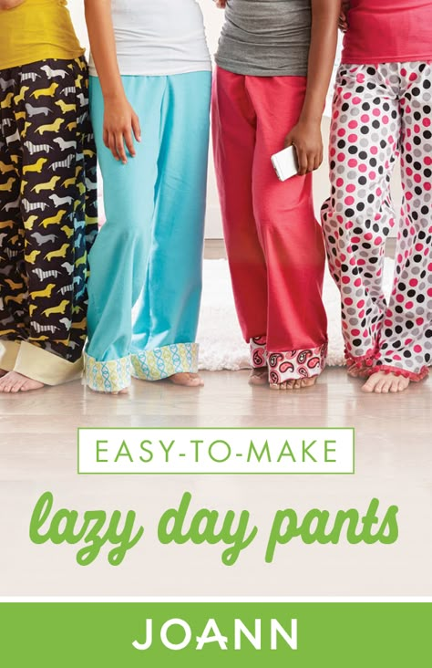 Get ready for chilly weather by making these Fleece and Flannel Lazy Day Pants! With a step-by-step tutorial from JOANN, tackling this sewing project couldn’t be easier. Flannel Pj Pants, Sewing Projects Clothes, Flannel Pajama Pants, Trendy Sewing, Costura Diy, Beginner Sewing Projects Easy, T-shirt Refashion, Clothes Sewing, Sewing Patterns For Kids