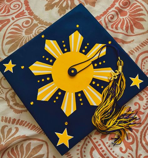 #philippines #graduationcap #graduation #filipino #filipinosun #sun #filipinoflag #filipinoflagsun #filipinogradcap #filipinograduationcap #philippinesgradcap #philippinesgraduationcap #gradcapinspo #graduationcapinspo Filipino Cap Decoration, Filipino Graduation, Filipino Graduation Cap, Graduation Cap Designs Filipino, Sun Graduation Cap, Salvadorian Graduation Cap, Graduation Cap Philippines, Chinese Graduation Cap, Cap Decoration Graduation Guatemala