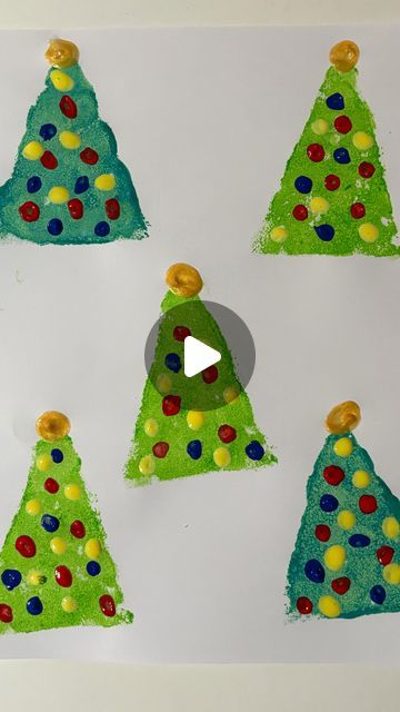 Mel  |  Early Childhood Educator on Instagram: "Sponge Painted Christmas Tree 🌲🎄  Follow @artsandcrafts4kids for more deas! 🌟 . . . #sensoryactivities #artsandcrafts #diyartsandcrafts #activitiesforkids #kidsactivities #earlychildhoodeducation #playlearningideas #christmas #christmastree" Sponge Christmas Tree, Christmas Art For Toddlers, Early Childhood Educator, Painted Christmas Tree, Art Activities For Toddlers, How To Make Christmas Tree, Sponge Painting, Christmas Tree Painting, Toddler Art