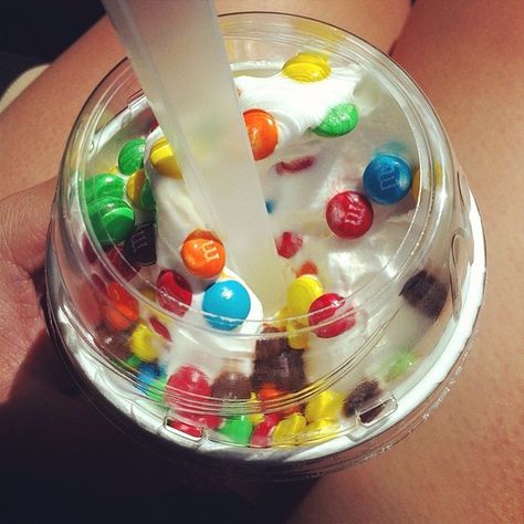 M&M's McFlurry from McDonald's #glutenfree M&m Mcflurry, Mcdonalds Mcflurry, Ice Cream Recipes Machine, Gluten Free Items, Gluten Free Restaurants, Gluten Free Menu, Food Snack, Pretty Aesthetic, 2000s Nostalgia