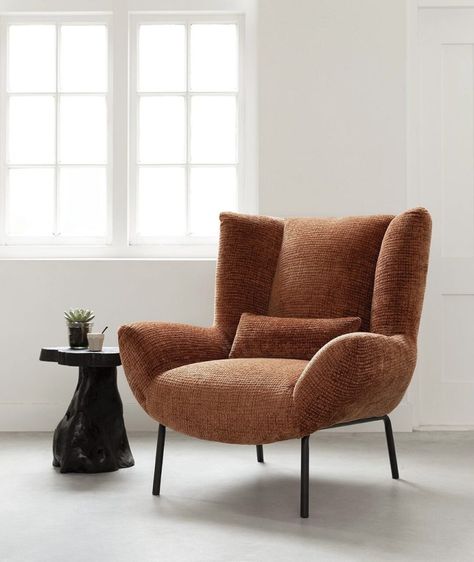 29 Arm Chair 2024 Trends: Elegant & Modern Seating Solutions - placeideal.com Velvet Lounge Chair, Hotel Chic, Wing Chair, Modern Seating, Armchair Design, Modern Interior Design, Leather Upholstery, Sofa Design, Chair Design