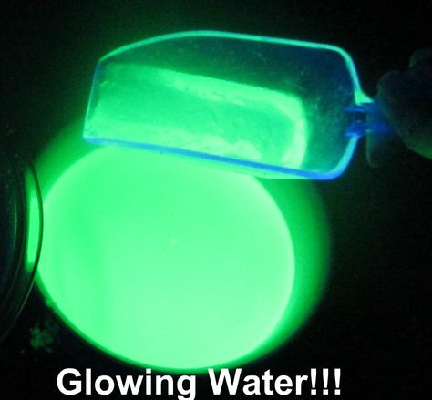 Glowing water is so EASY TO MAKE, and can be used in so many ways! Use glow water in place of regualr water to make glowing flubber, glowing bubbles, glowing Crystals.....just to name a few Glowing Water, Glow Water, Imagination Tree, Glow Stick, Glow Party, Glow Sticks, Water Recipes, Science Projects, Fun Science