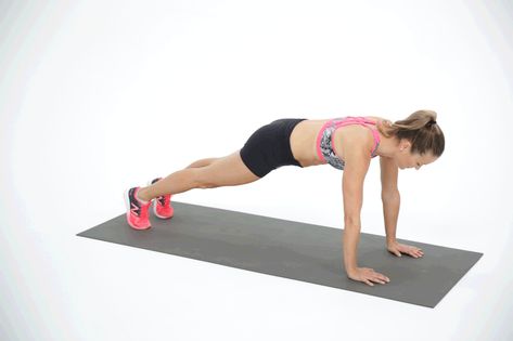 Pin for Later: Cardio Moves That Will Also Give You Ripped Abs Plank Jack 3 Day Workout, Face Fun, Plank Jacks, Staying Strong, Hiit Cardio Workouts, Core Work, Ripped Abs, Plank Challenge, Popsugar Fitness