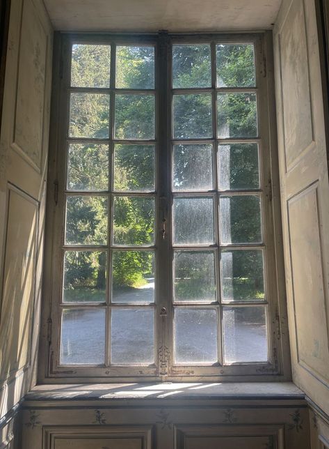 Light Shining Through Window, Window Reference, Aesthetic Window, Window Photo, The Light, Art Inspiration, Paint, Lighting, Art