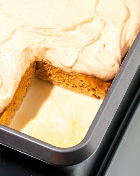 How to Bake a Delicious Pumpkin Tres Leches Cake - Chicano Eats Pumpkin Tres Leches, Pumpkin Tres Leches Cake, Cake Tres Leches, Tres Leches Recipe, Whipped Pumpkin, Leches Cake, Tres Leches Cake, Pumpkin Butter, Spiced Pumpkin