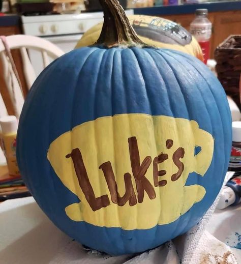 Country Pumpkin Painting Ideas, Diy Pumpkins Painting, Cute Painted Pumpkin Ideas, Pumpkin Paint, Halloween Pumpkin Crafts, Creative Pumpkin Painting, Creative Pumpkin Decorating, Pumpkin Decorating Contest, Creative Pumpkin Carving