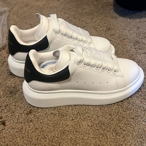 Women's Alexander Mcqueens Oversized Sneaker In White/Black Size 5.5. They Are Brand New. Never Worn. Perfect Condition. No Markings Or Scuffs. Comes With Extra Laces As Well. Mc Queen Alexander Shoes, Alexander Mcqueen Zapatos, Alexander Shoes, Shoes Alexander Mcqueen, Alexander Mcqueens, Alexander Mcqueen Sneakers, Mcqueen Sneakers, Mcqueen Shoes, Alexander Mcqueen Shoes