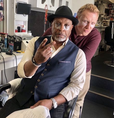 James Pickens Jr, Greys Anatomy Derek, Grey's Anatomy Doctors, Kevin Mckidd, Greys Anatomy Episodes, Owen Hunt, Kaptan Jack Sparrow, Greys Anatomy Funny, Greys Anatomy Characters