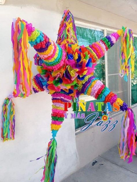 Mexican Star Pinata Diy, Pinata Theme Party, Mexican Star Pinata, Mexican Party Piñata, Mexican Theme Pinata, Mexican Pinata Diy, Mexican Piñatas Ideas, Birthday Pinata Ideas, Pinatas Mexicanas