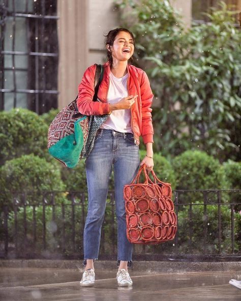 Rainy Day In New York, New York Movie, By Grace Through Faith, Selena Gomez Photos, New York Outfits, Selena Gomez Style, Grand Prairie, Marie Gomez, Into The Future