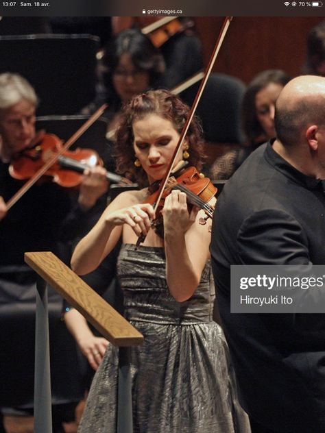 Violinist Outfit, Opera Outfits, Hilary Hahn, Classical Musicians, I Cant Help It, Wooden Clogs, Music School, Composers, Violinist