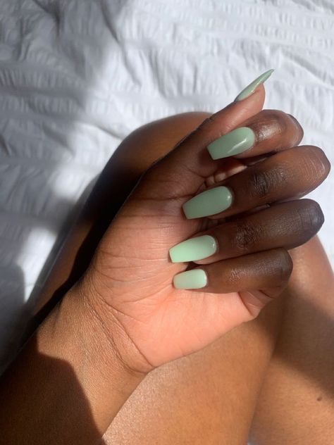 Sage Green Nails, Sns Nails Colors, Mint Green Nails, Mint Nails, Green Acrylic Nails, Green Nail, Acrylic Nails Coffin Short, Dark Nails, Summer Acrylic Nails