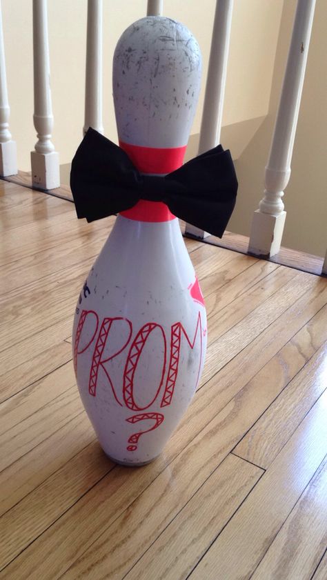 Bowling Promposal, Bowling Hoco Proposal, Bowling Promposal Ideas, Winter Formal Proposal, Prom Proposal Ideas, Formal Proposal, Bowling Ideas, Creative Prom Proposal Ideas, Ring Dance