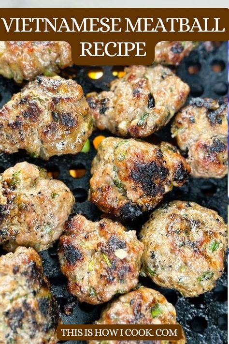 Vietnamese Meatballs Recipe, Vietnamese Noodle Bowl, Vietnamese Pork Meatballs, Vietnamese Meatballs, Pork Meatball, Vietnamese Grilled Pork, Vietnamese Pork, Vietnamese Noodles, Best Macaroni Salad